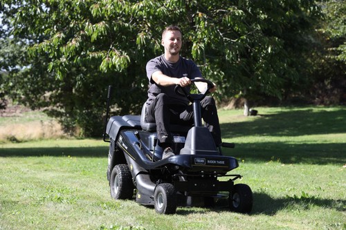 Ride lawn mower 1 - ride,
