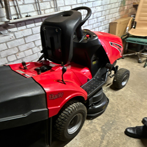 Mtd 130 petrol ride lawn - b, ride-on